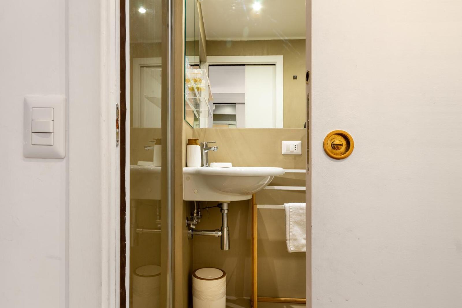 Trevi Apartment روما المظهر الخارجي الصورة